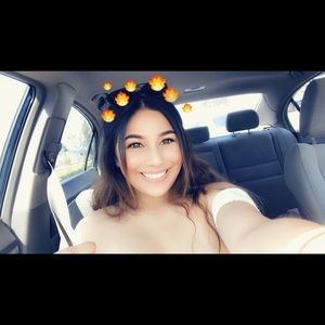 Meet your Posher, Leslie